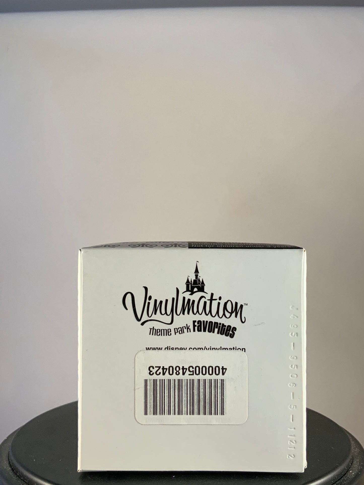 Disney Vinylmation Theme Park Favorites: Mickey Ringer Tee (Red)