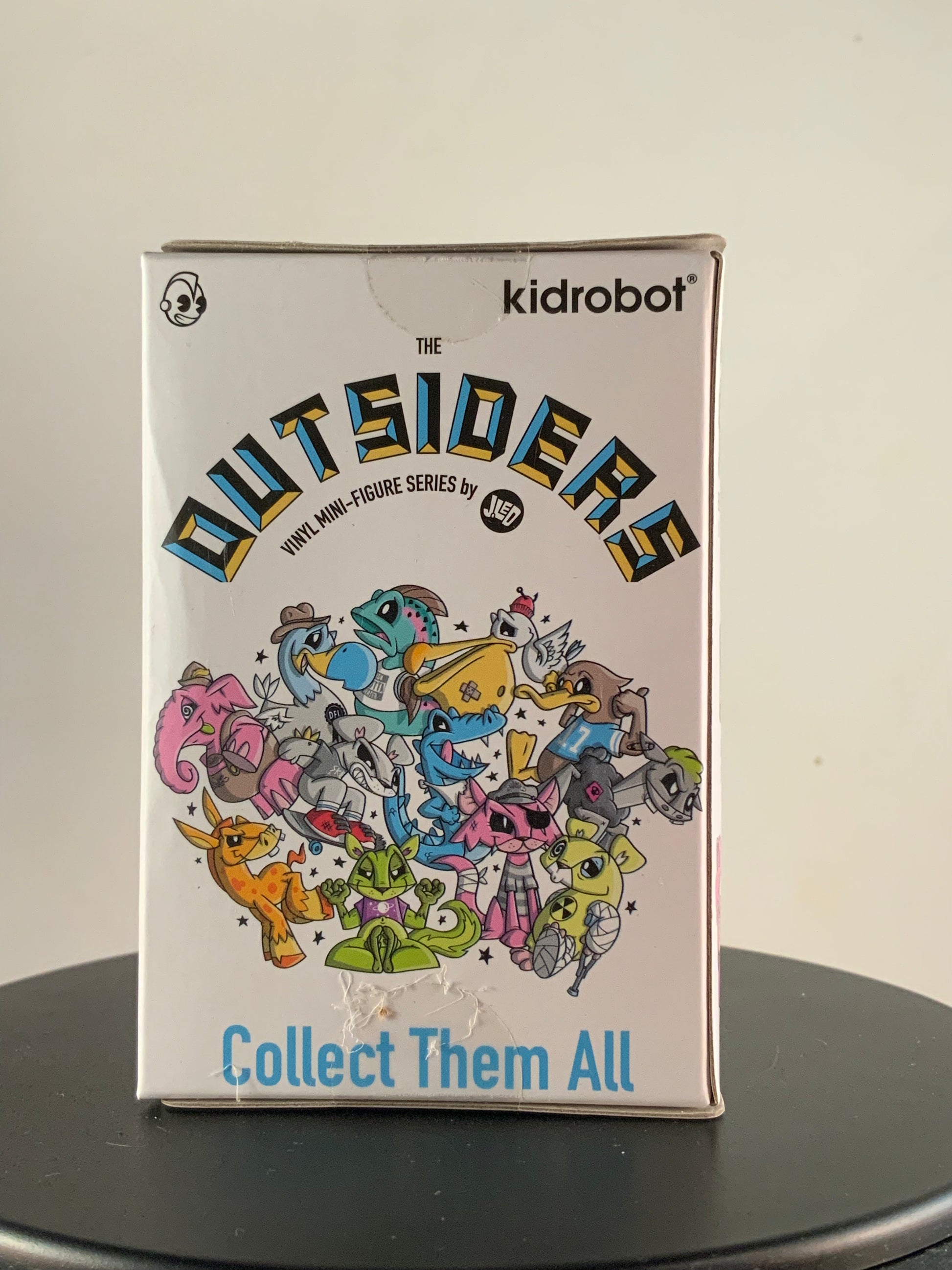 Kidrobot The Outsiders (Joe Ledbetter) – BlindBoxes Kidrobot The Outsiders (Joe Ledbetter) – BlindBoxes
