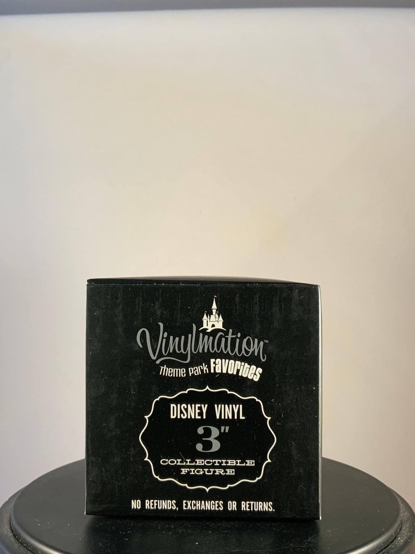 Disney Vinylmation Theme Park Favorites: Mickey Ringer Tee (Red)