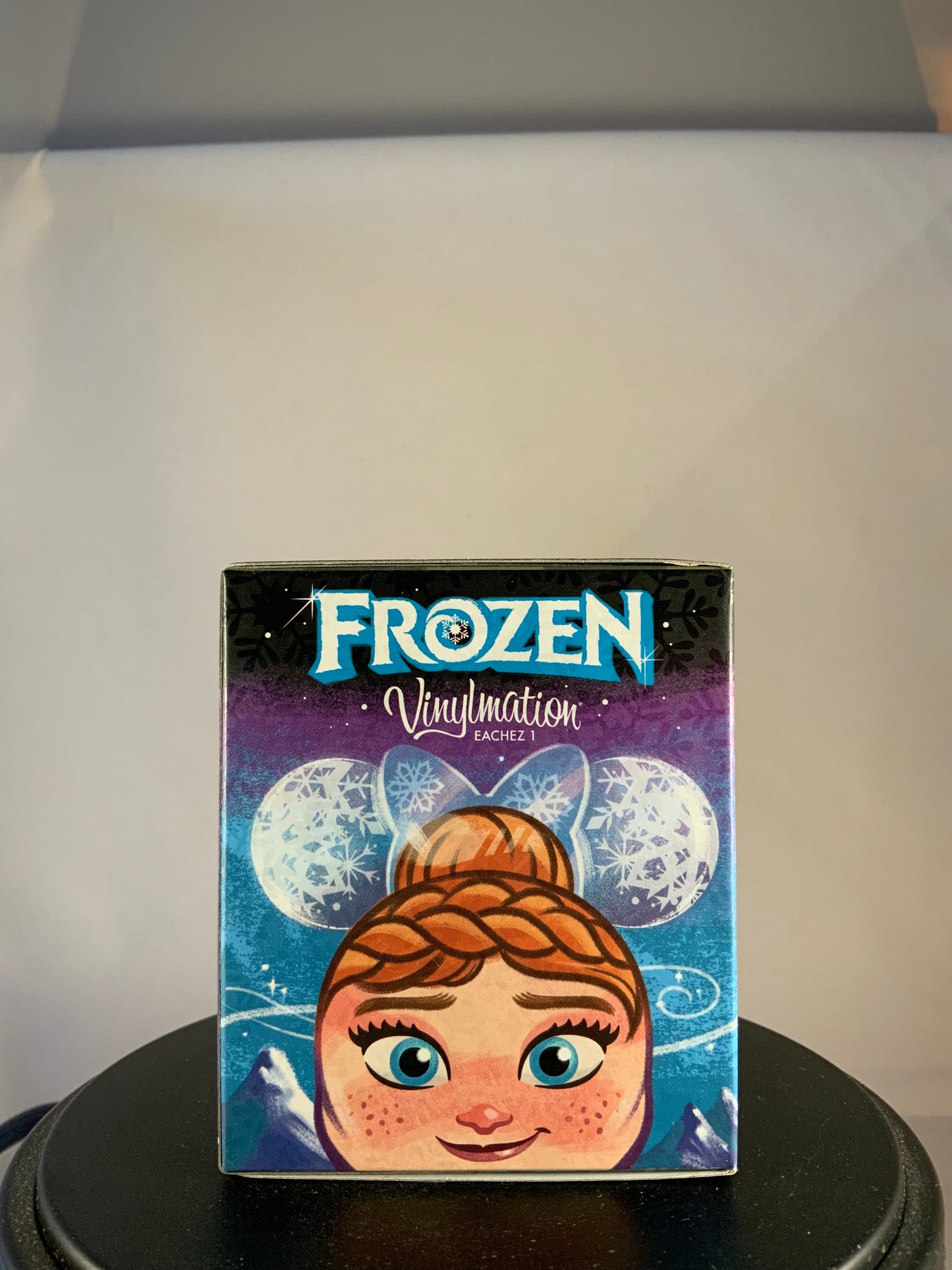 Disney Vinylmation: Frozen Eachez #1 (Anna)