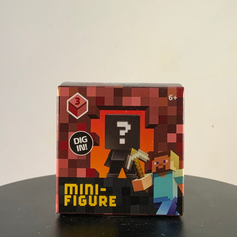 Mojang Minecraft Wave 3 Mini Figures blind box front